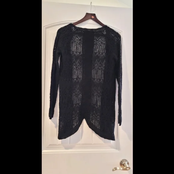 Cardigan - Picture 2 of 3